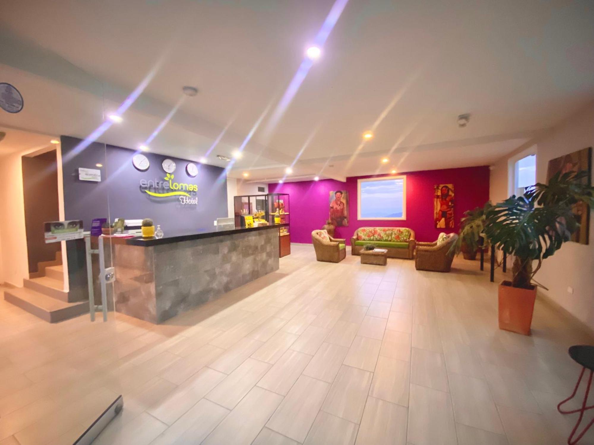 Hotel Entre Lomas Санта Роса де Кабал Екстериор снимка