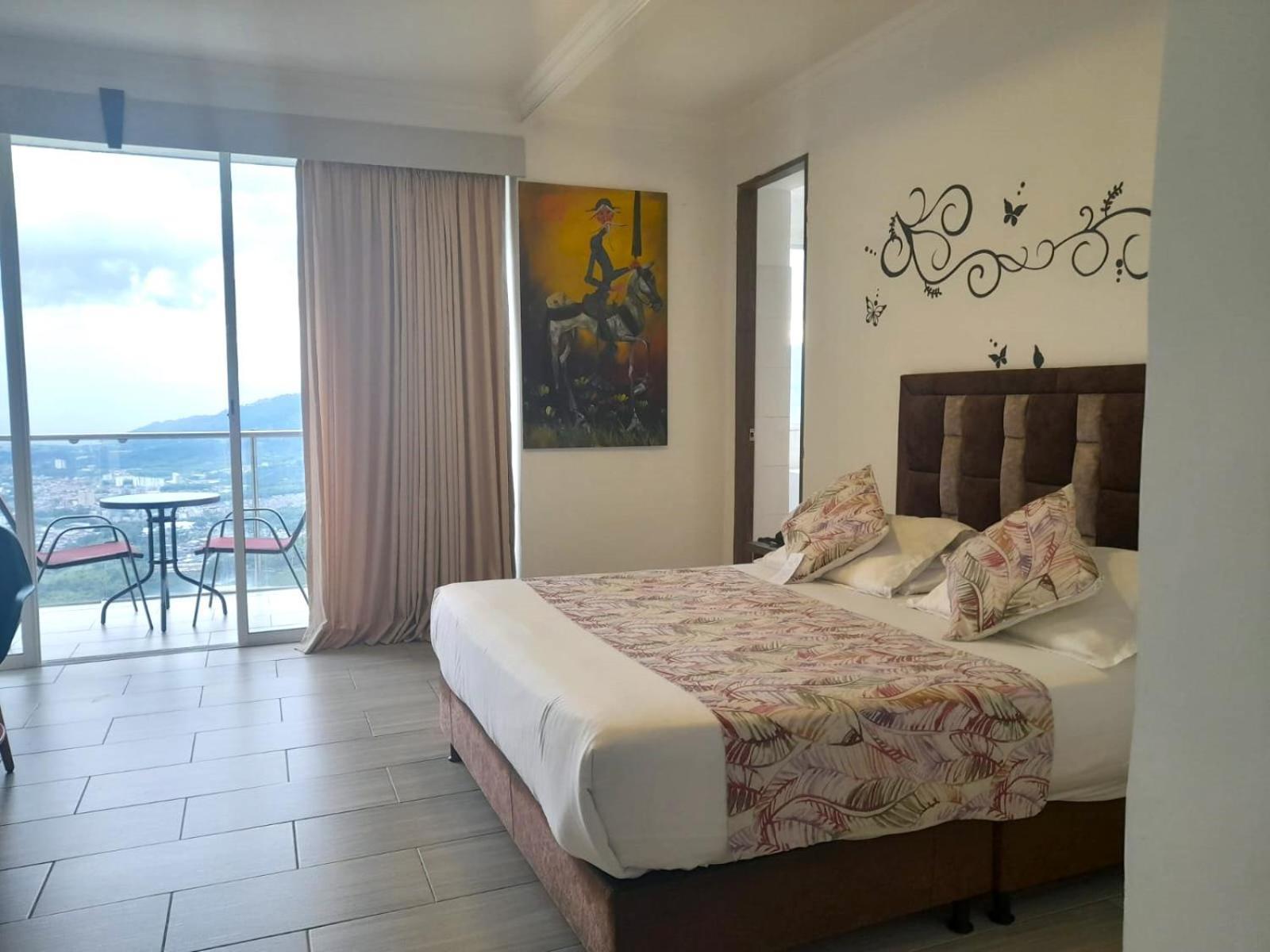 Hotel Entre Lomas Санта Роса де Кабал Екстериор снимка