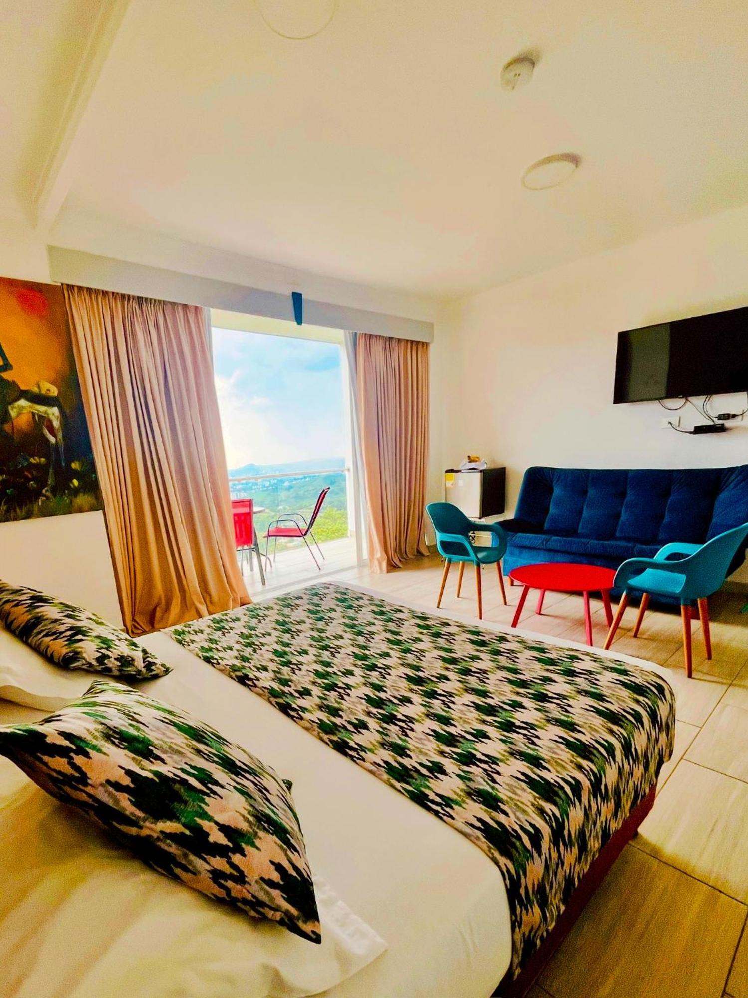 Hotel Entre Lomas Санта Роса де Кабал Екстериор снимка